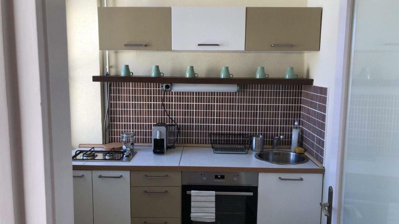 Palace - Belvarosi Apartman Eger Exteriör bild